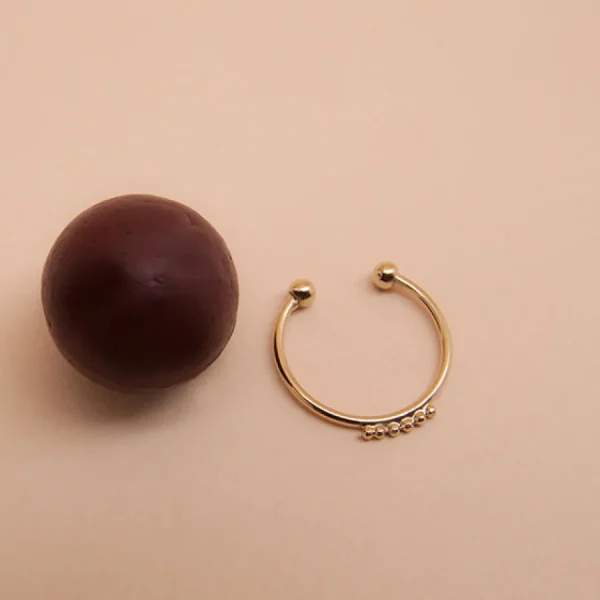 Les Femmes à barbes Bagues>Bague Circle 6 Billes