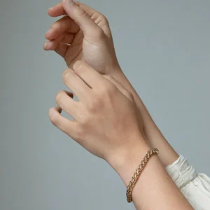 Les Femmes à barbes Bracelets>Bracelet Against Maxi
